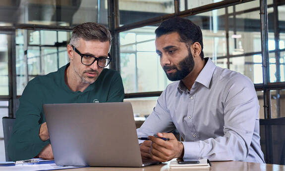 Unsere kompetenten Fachexperten beraten Sie individuell zu maßgeschneiderten Lösungen.